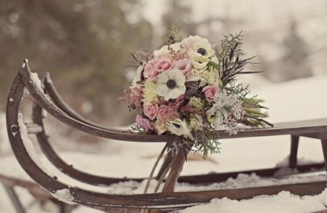 Букет невесты зимой от компании Bouquet